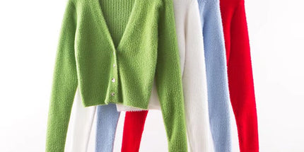 V-neck long sleeved cardigan sweater by eprolo