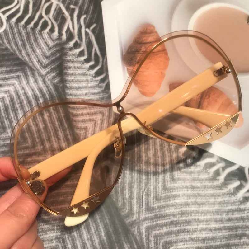 Gradual Color Runway Sunglasses Female Fashion Hollowed Out Five-Star Metal Trend Sunglasses by eprolo